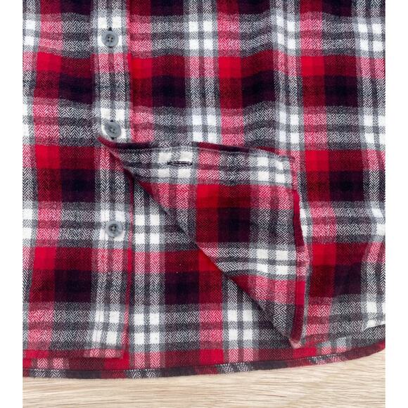 Woolrich Flannel Shirt Mens Red Black Plaid Long‎ Sleeve Button Front Outdoor XL - Picture 3 of 6